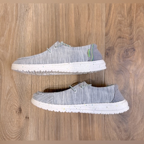 HEY DUDE YOUTH WENDY - STRETCH PEARL RIVER Size Y3-L4 EUC - Picture 5 of 6